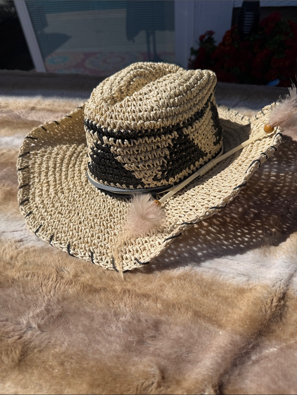 Peter Grimm New Aztec 3 band/ feathers Natural Straw Crochet Hat Black Accents - Picture 5 of 11